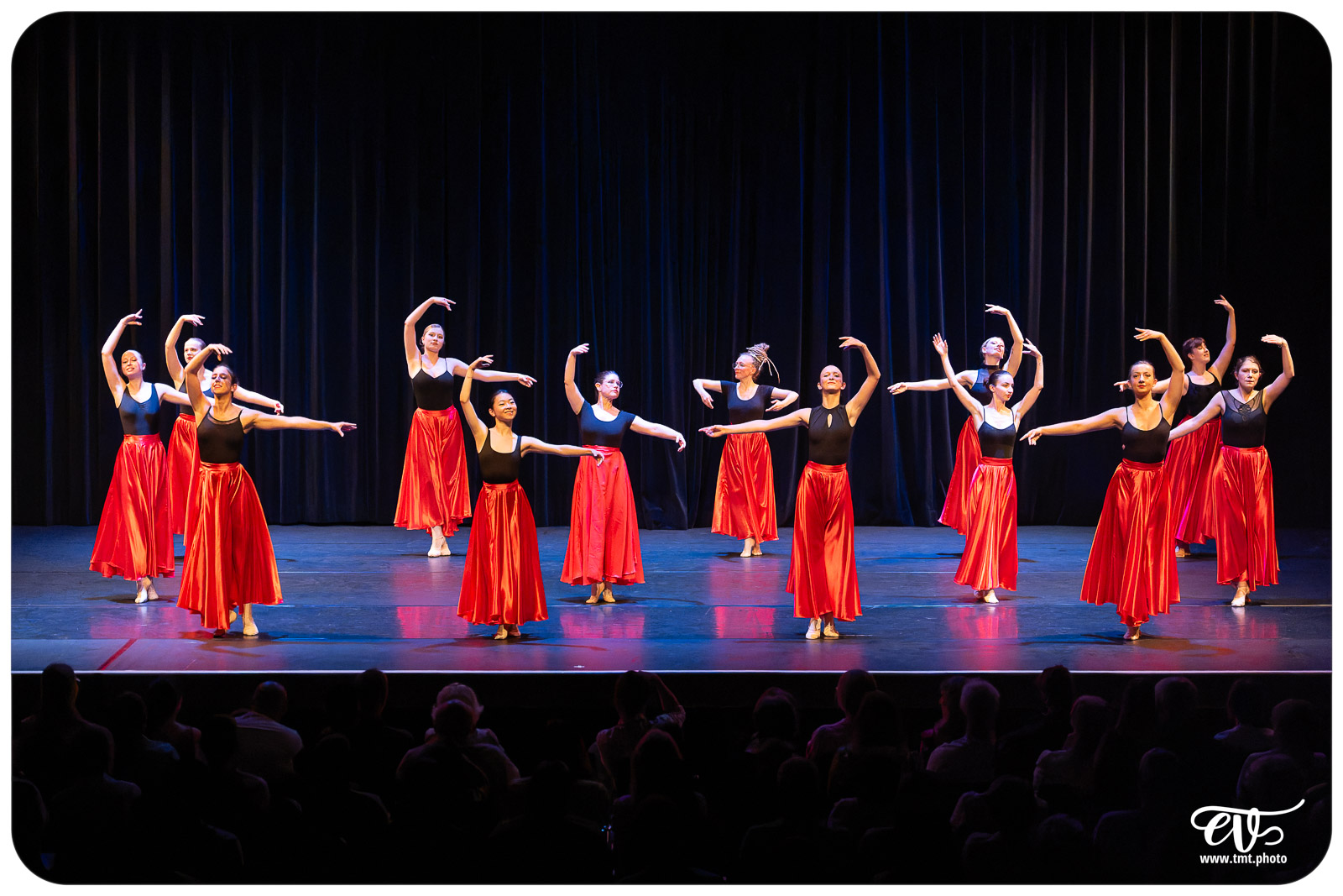 ECOLE DE DANSE CÉCILE ADAMOW